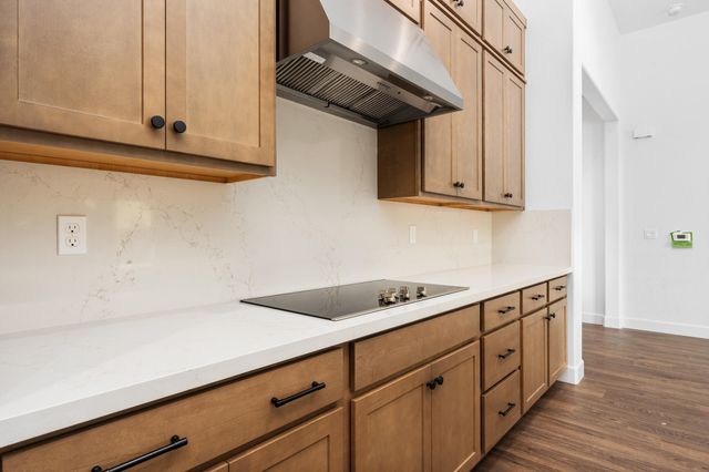 6521 W Wood Drive Lot1048, Visalia, CA 93277