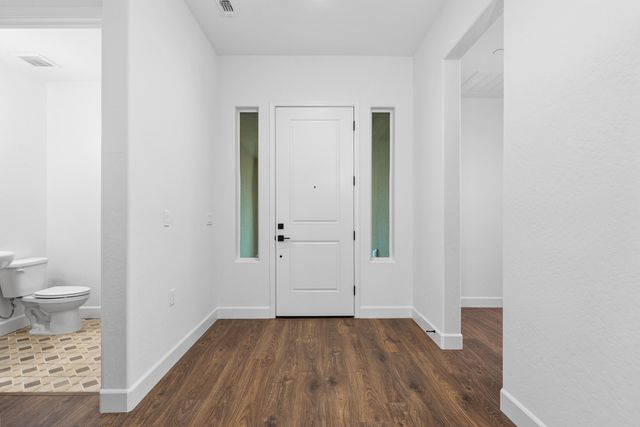 6521 W Wood Drive Lot1048, Visalia, CA 93277