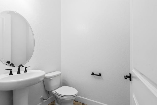 6521 W Wood Drive Lot1048, Visalia, CA 93277