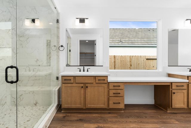 6521 W Wood Drive Lot1048, Visalia, CA 93277