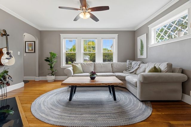 460 Baker Street, Boston, MA 02132