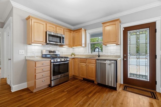 460 Baker Street, Boston, MA 02132
