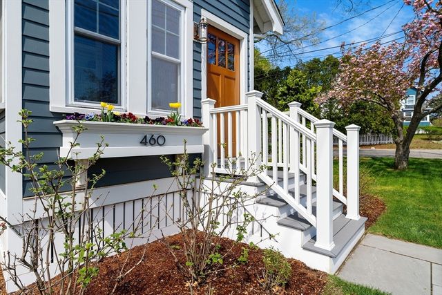 460 Baker Street, Boston, MA 02132