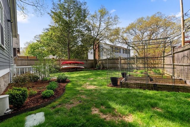 460 Baker Street, Boston, MA 02132