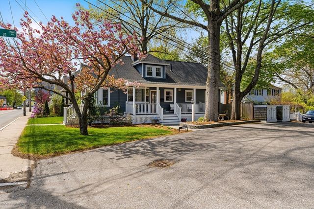 460 Baker Street, Boston, MA 02132