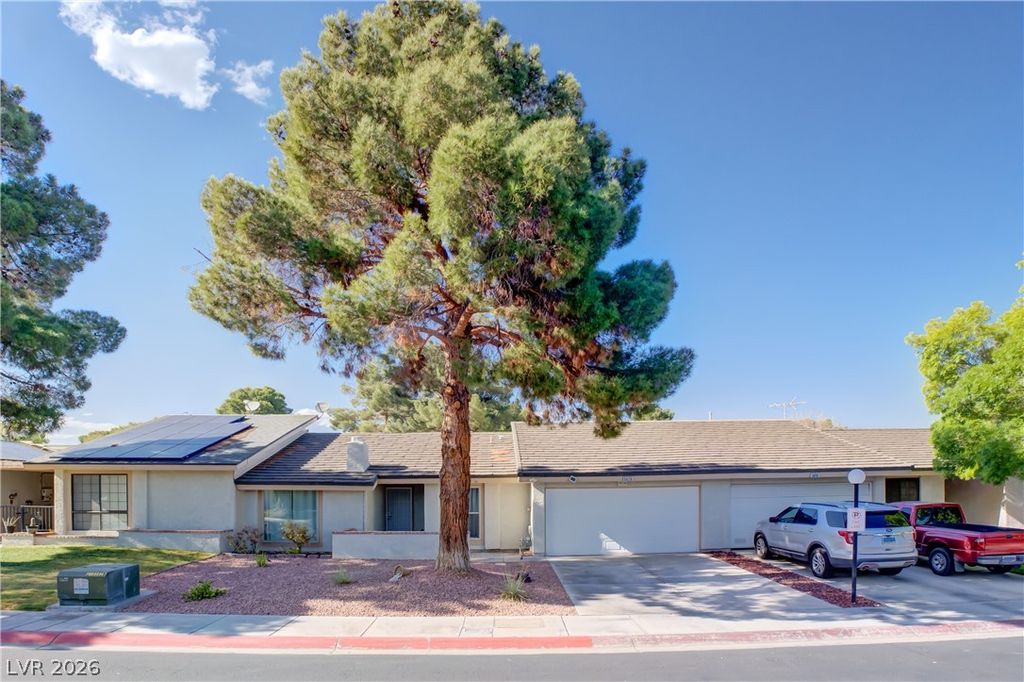 Image 1 of property listing at 5620 Roseridge Avenue, Las Vegas, NV 89107