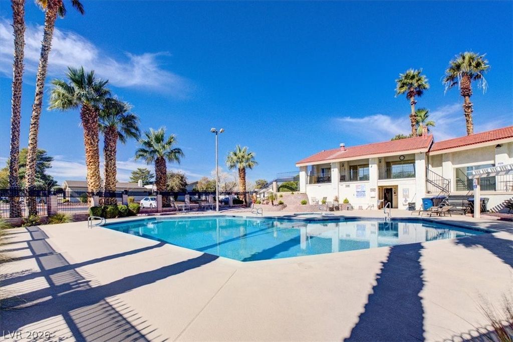 Image 43 of property listing at 5620 Roseridge Avenue, Las Vegas, NV 89107