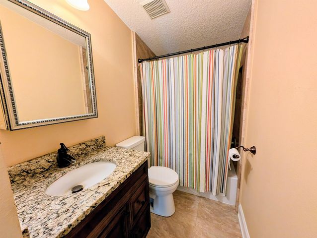 3969 Oak Terrace Rd, St Augustine, FL 32086