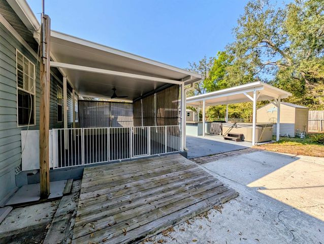 3969 Oak Terrace Rd, St Augustine, FL 32086