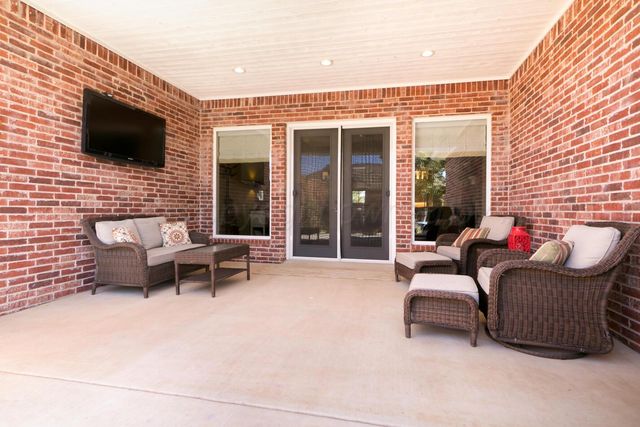 6400 GLENWOOD Drive, Amarillo, TX 79119