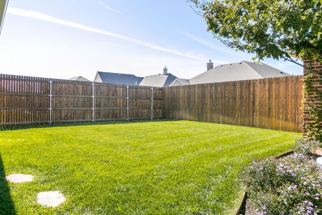6400 GLENWOOD Drive, Amarillo, TX 79119
