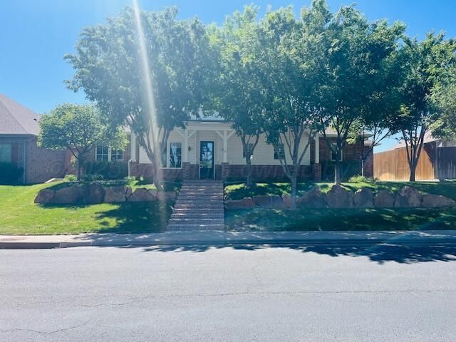 6400 GLENWOOD Drive, Amarillo, TX 79119