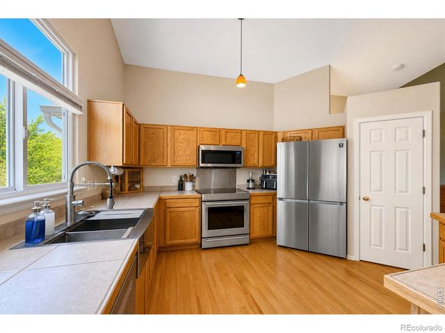 5472 Fox Run Boulevard, Longmont, CO 80504
