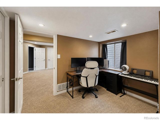 5472 Fox Run Boulevard, Longmont, CO 80504