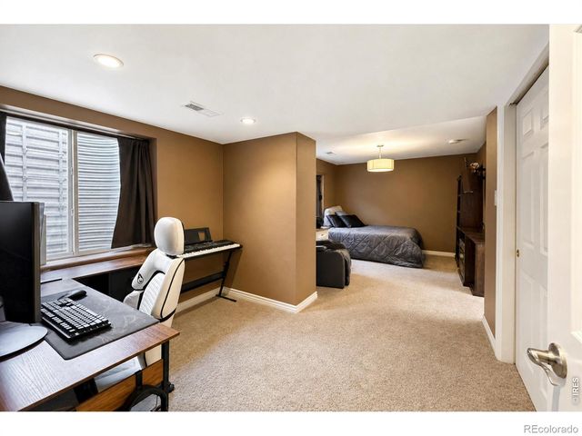 5472 Fox Run Boulevard, Longmont, CO 80504