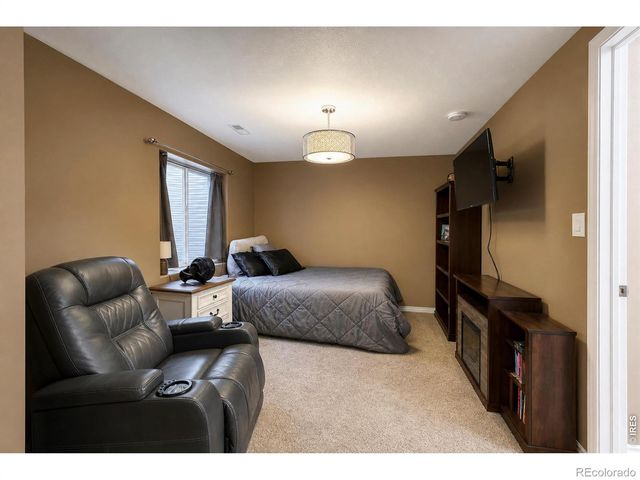 5472 Fox Run Boulevard, Longmont, CO 80504