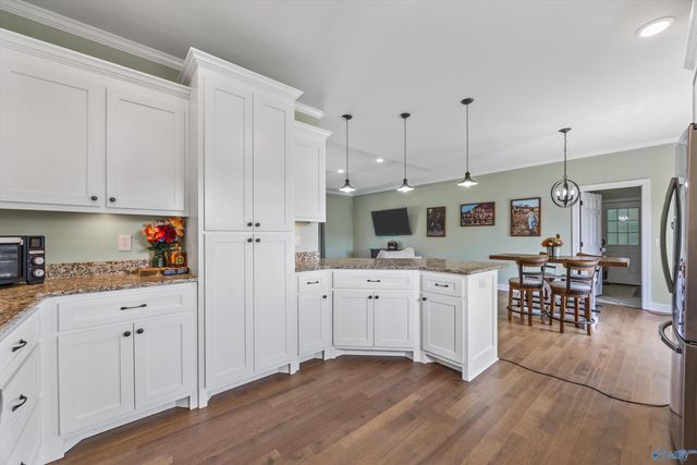 210 Mcpeters Road, Grant, AL 35747