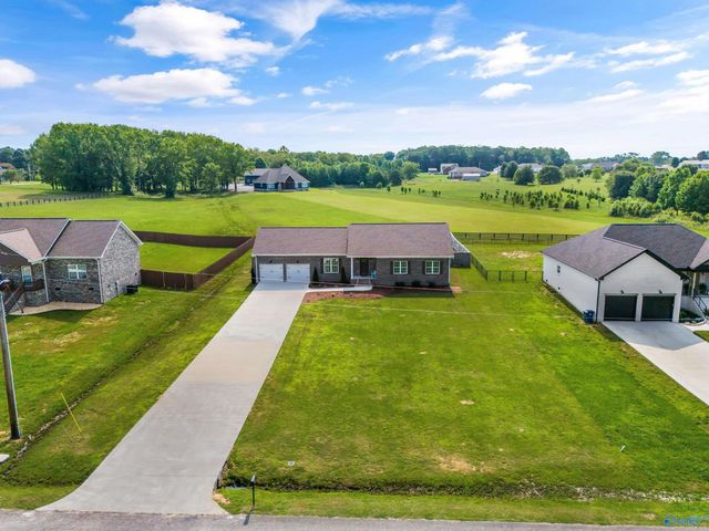 210 Mcpeters Road, Grant, AL 35747