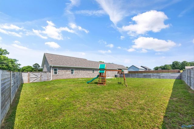 210 Mcpeters Road, Grant, AL 35747