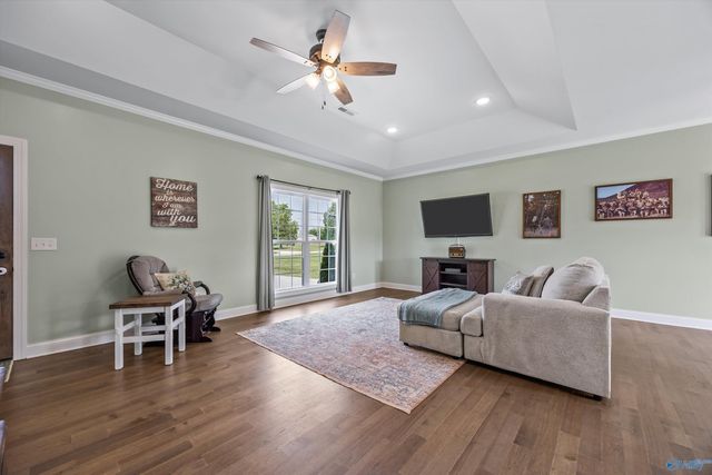 210 Mcpeters Road, Grant, AL 35747