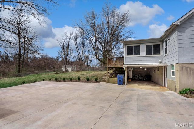 1200 E 8th Street, Washington, MO 63090