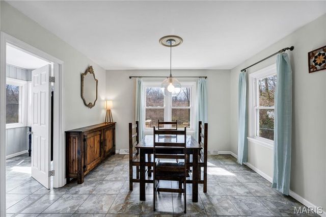 1200 E 8th Street, Washington, MO 63090