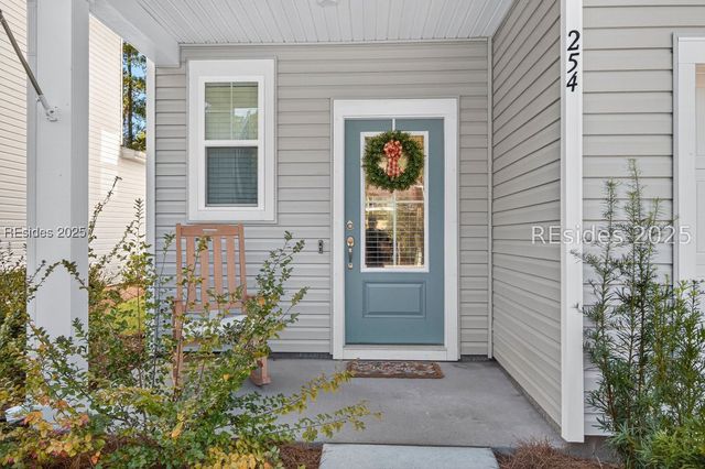 254 Lockwood Dr, Bluffton, SC 29910