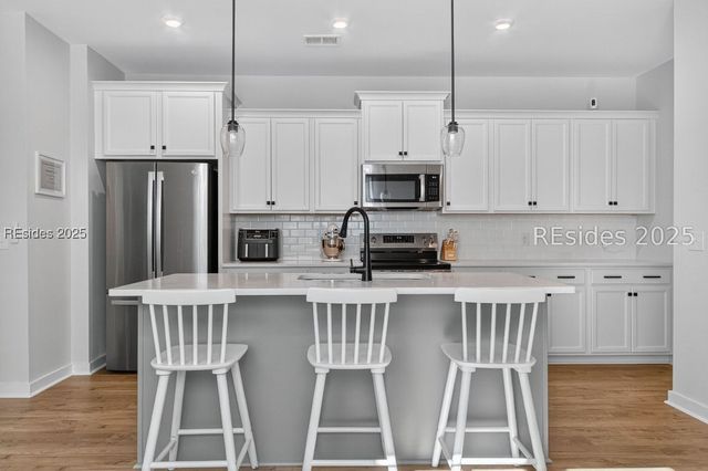 254 Lockwood Dr, Bluffton, SC 29910