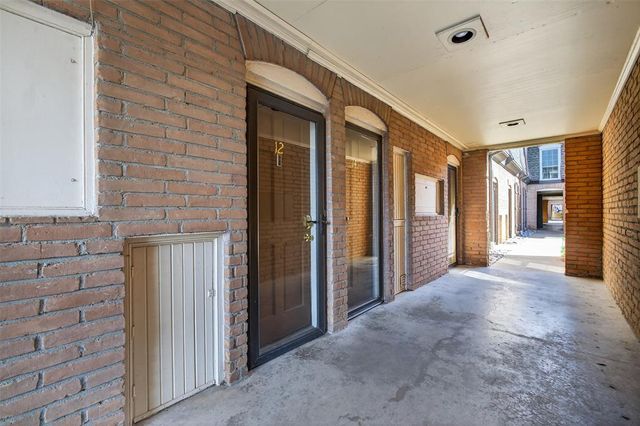 6100 N Brookline Avenue 12, Oklahoma City, OK 73112