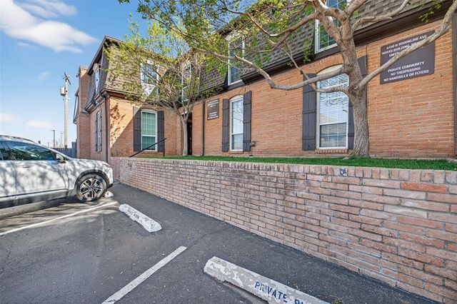 6100 N Brookline Avenue 12, Oklahoma City, OK 73112