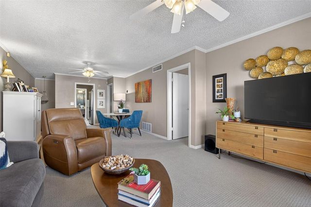 6100 N Brookline Avenue 12, Oklahoma City, OK 73112