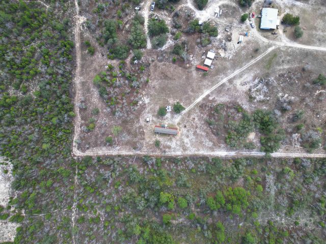 21835 NW Lake Mckenzie Boulevard, Altha, FL 32421