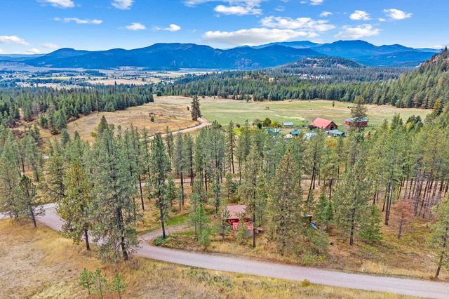 2523 Ravens Way, Chewelah, WA 99109 property photo
