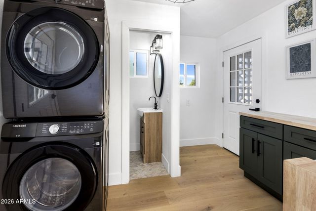 627 N 59TH Place, Mesa, AZ 85205