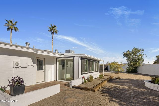 627 N 59TH Place, Mesa, AZ 85205