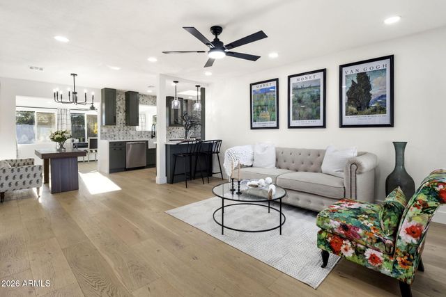 627 N 59TH Place, Mesa, AZ 85205