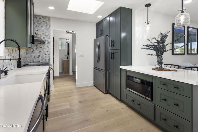 627 N 59TH Place, Mesa, AZ 85205