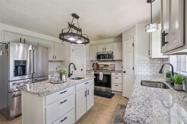 2615 SHEILA DRIVE, Apopka, FL 32712