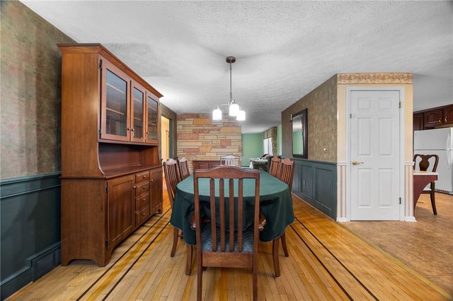 1249 Flynn Road, Greece, NY 14612