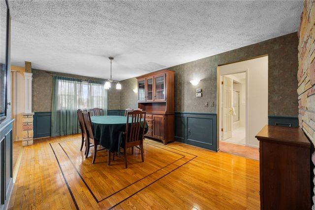 1249 Flynn Road, Greece, NY 14612