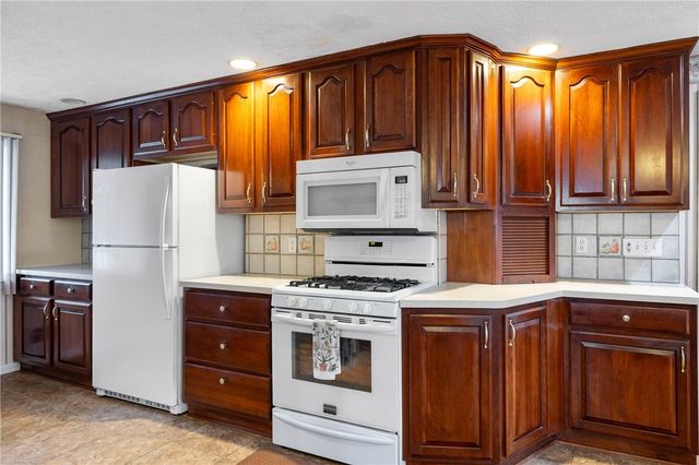 1249 Flynn Road, Greece, NY 14612