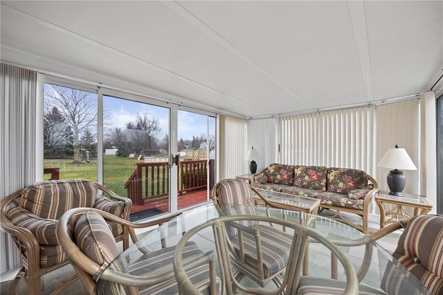 1249 Flynn Road, Greece, NY 14612