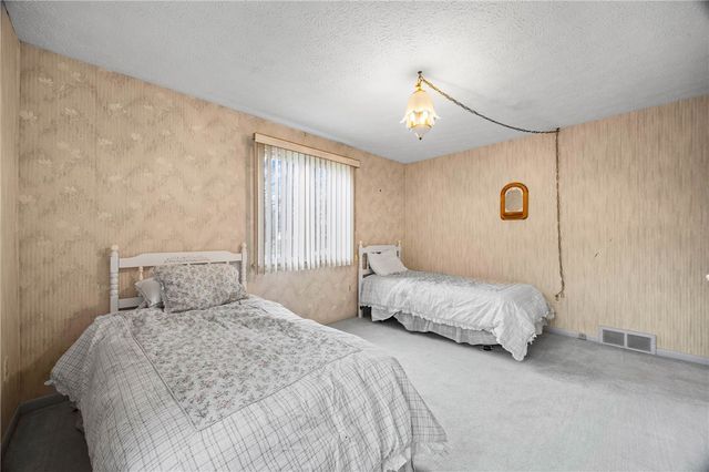 1249 Flynn Road, Greece, NY 14612