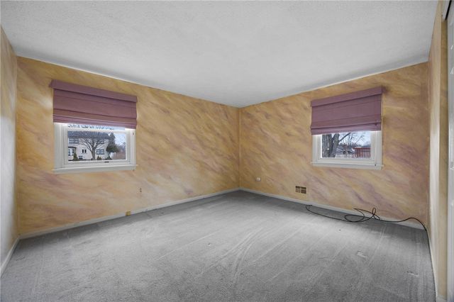 1249 Flynn Road, Greece, NY 14612