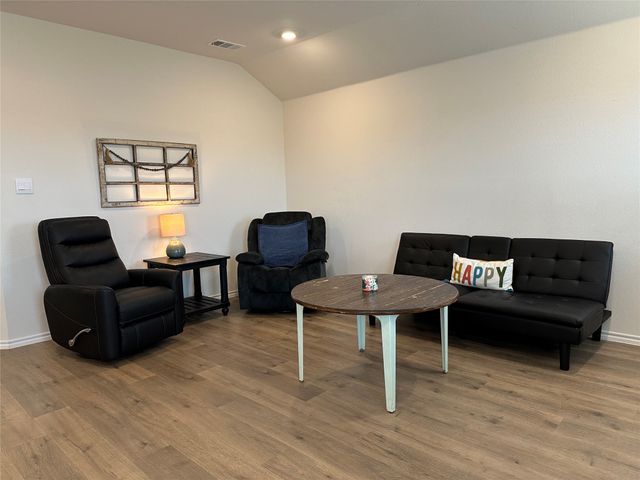 1329 Skyline Drive, Denton, TX 76207