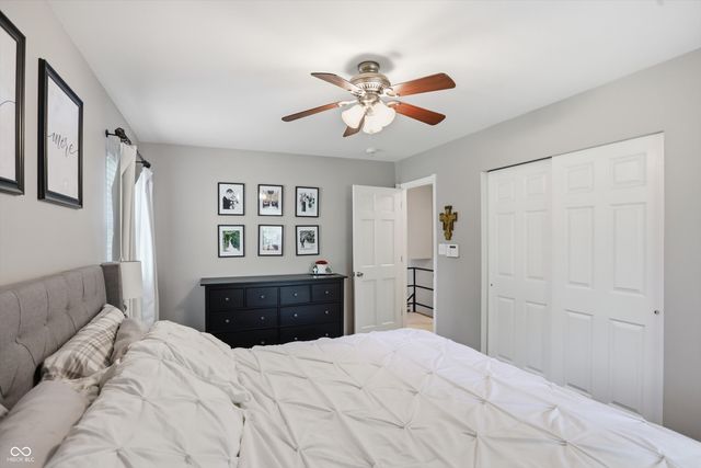 562 Holliday Lane, Indianapolis, IN 46260