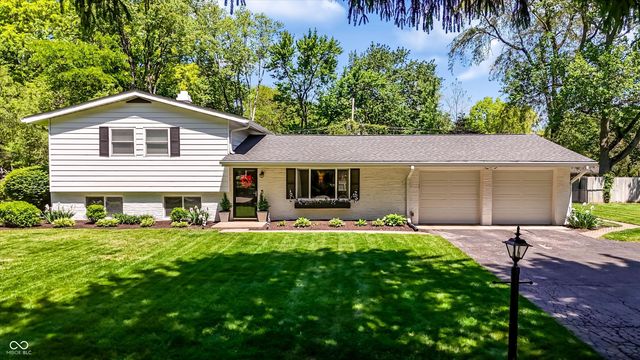 562 Holliday Lane, Indianapolis, IN 46260