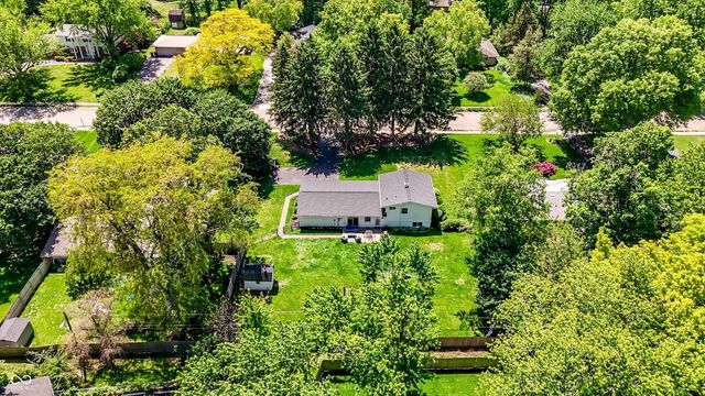 562 Holliday Lane, Indianapolis, IN 46260