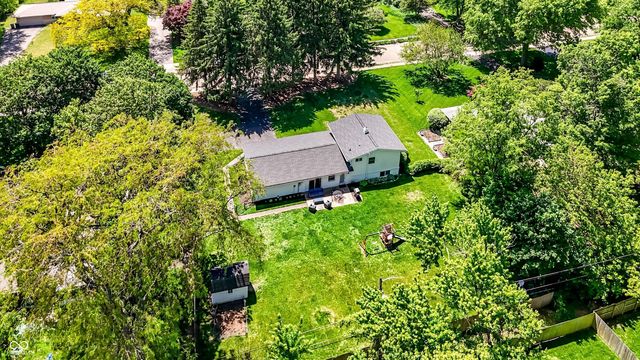 562 Holliday Lane, Indianapolis, IN 46260