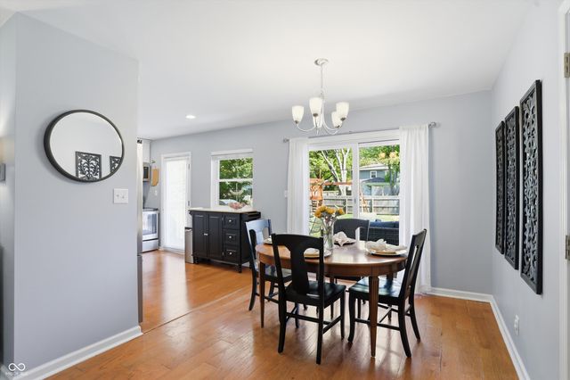 562 Holliday Lane, Indianapolis, IN 46260